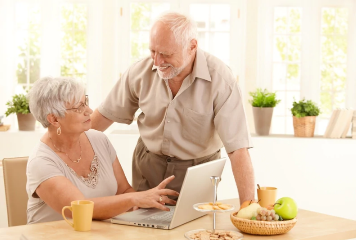 CAR BUYING TIPS FOR SENIORS IN THE PHOENIX AREA
